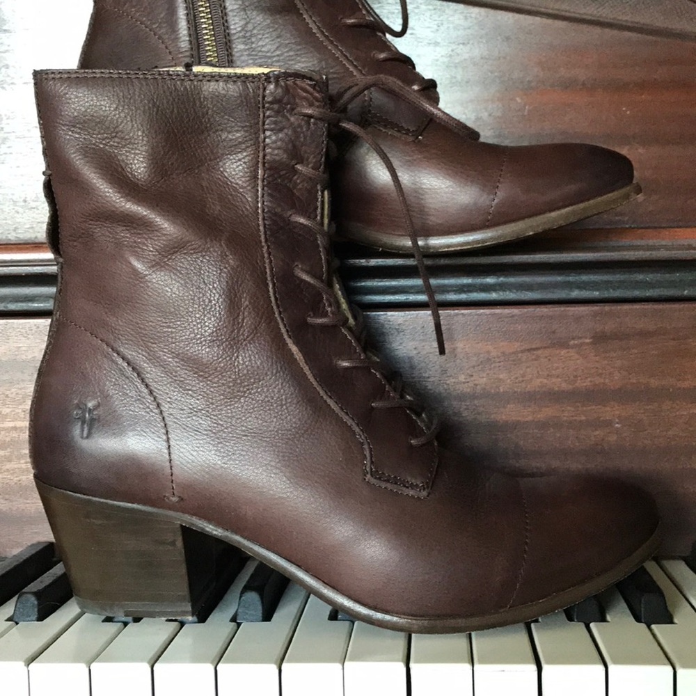 Frye lace up boots